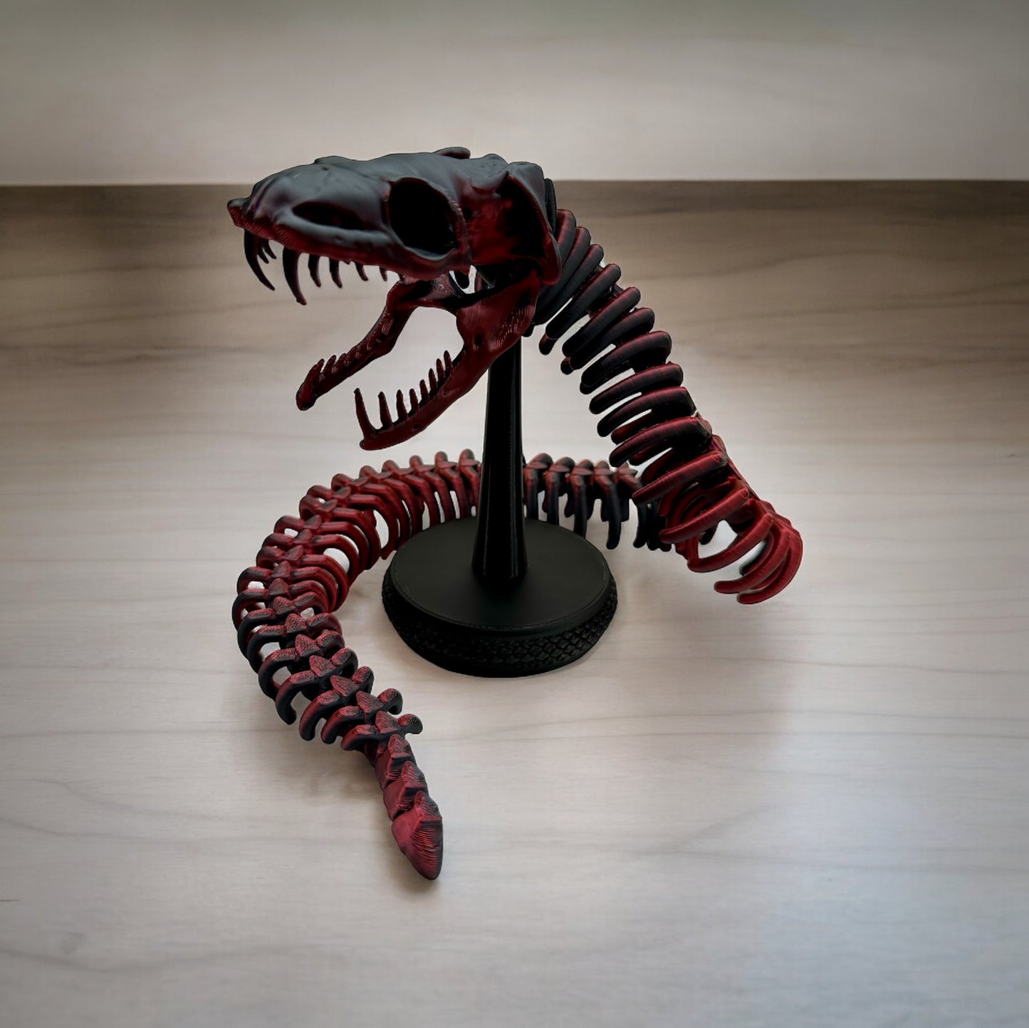 Skeleton Snake (with stand)